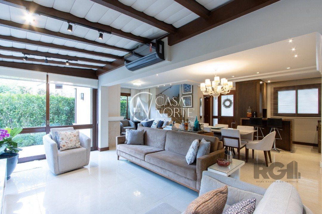 Casa de Condomínio à venda com 3 quartos, 339m², 1 suíte, 2 vagas, Avenida Otto Niemeyer no bairro Tristeza em Porto Alegre