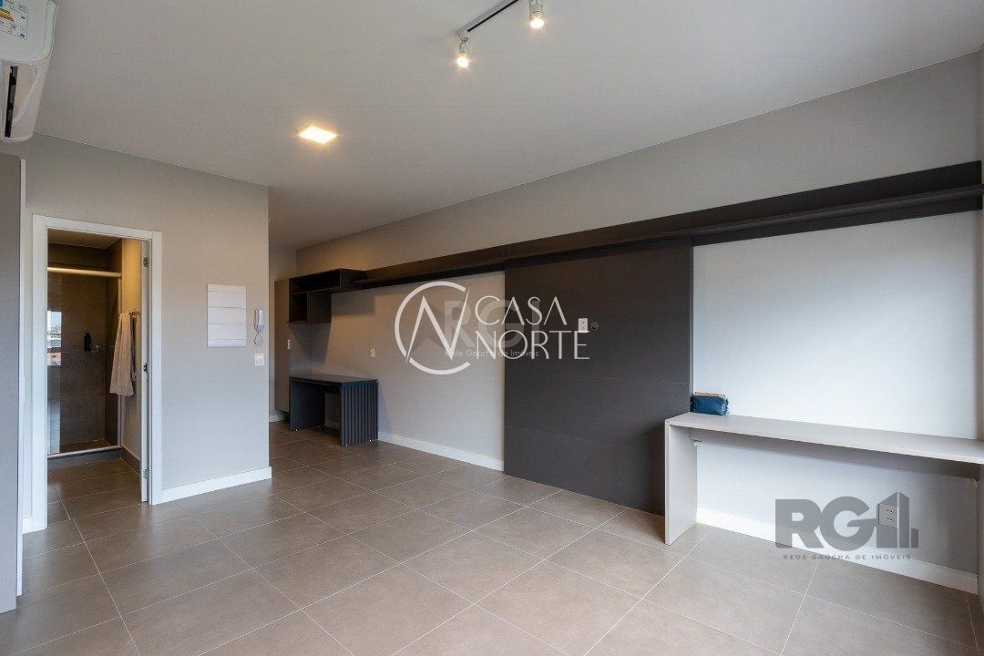 Loft à venda com 1 quarto, 35m², 1 suíte, 1 vaga, Rua Cassilda Flora Zaffari no bairro Teresópolis em Porto Alegre