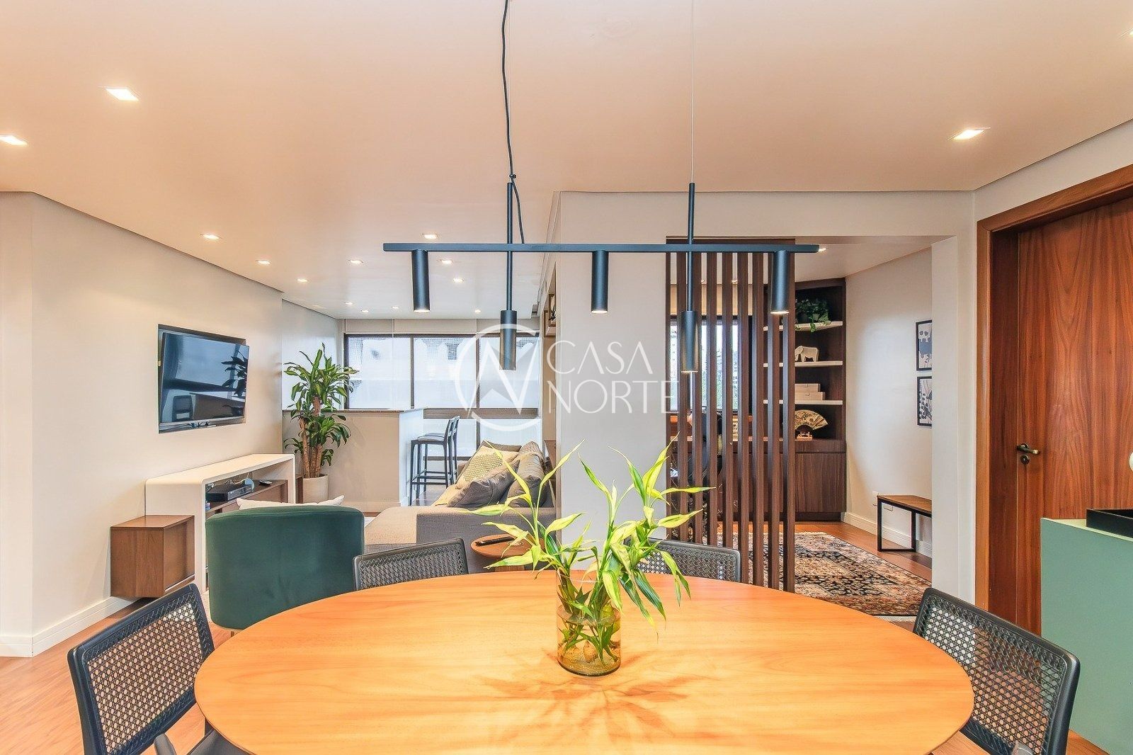 Apartamento à venda com 3 quartos, 100m², 1 suíte, 2 vagas, Rua Quintino Bocaiúva no bairro Rio Branco em Porto Alegre