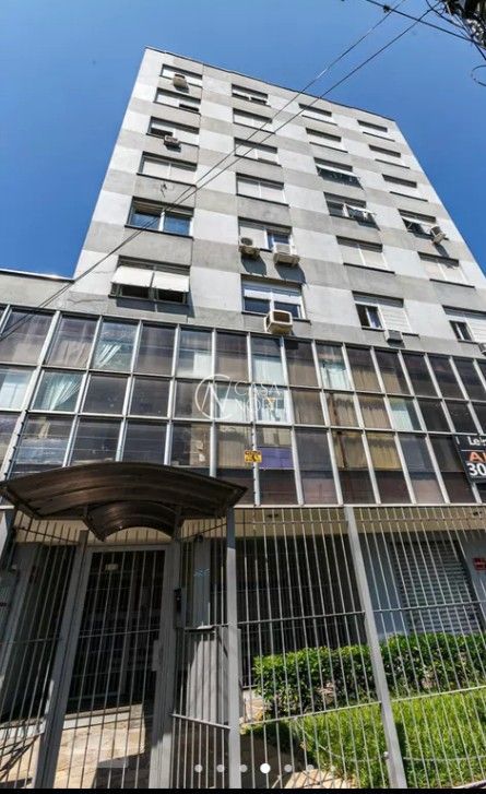 Apartamento à venda com 2 quartos, 64m², Avenida Ipiranga no bairro Partenon em Porto Alegre