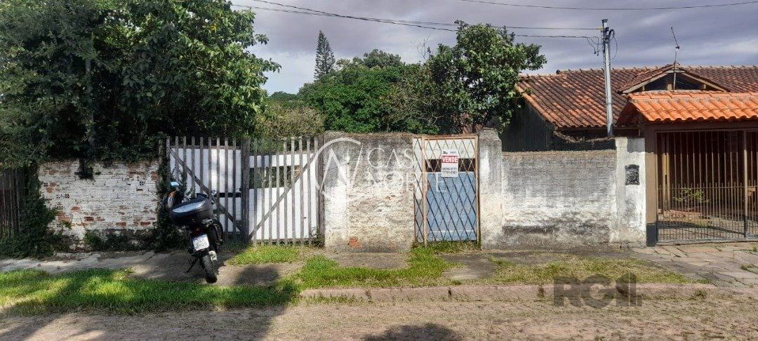 Terreno à venda  com 300m², Rua Telmo Vieira de Araújo no bairro Aberta dos Morros em Porto Alegre