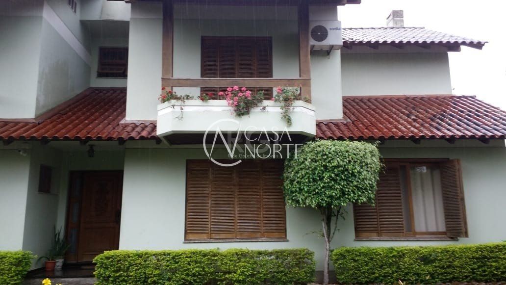 Casa à venda com 3 quartos, 432m², 1 vaga, Travessa Nova Trento no bairro Tristeza em Porto Alegre