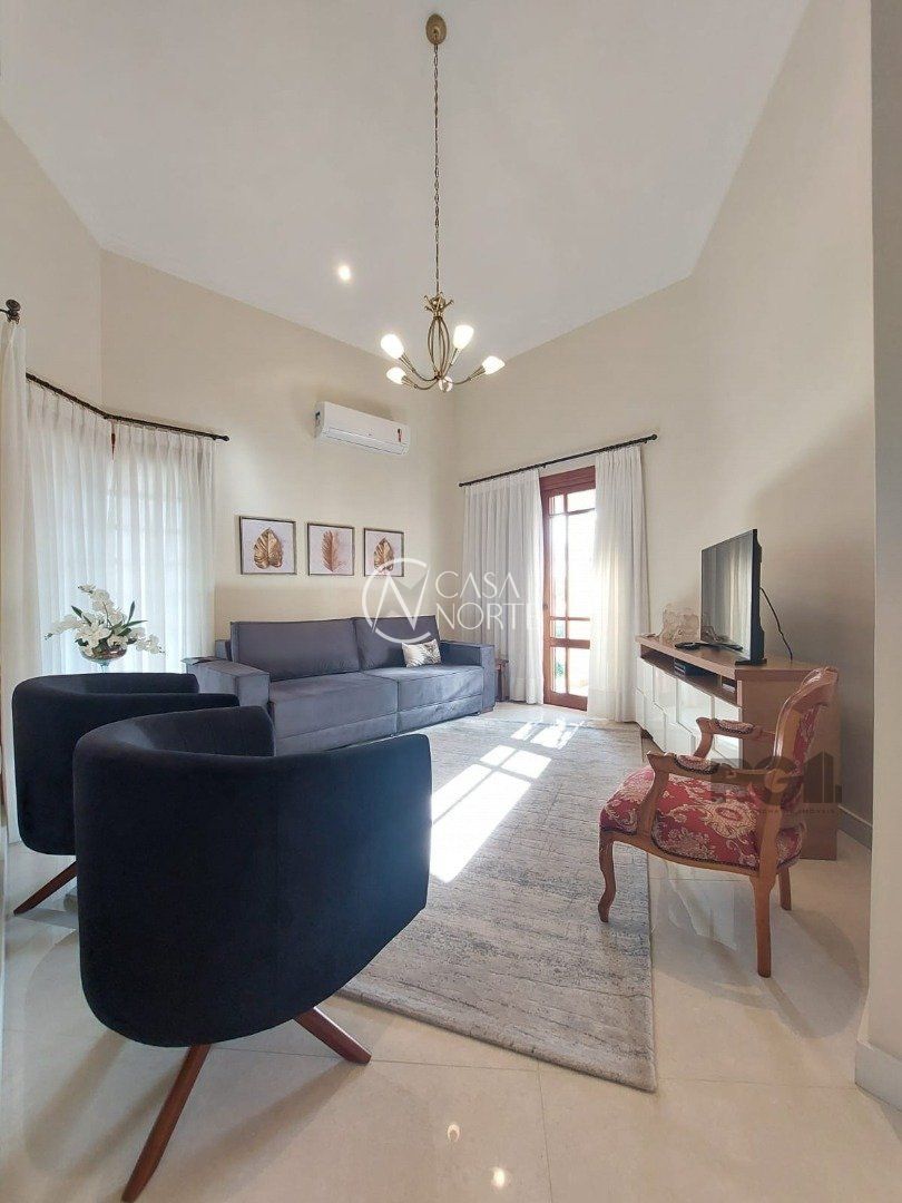 Casa de Condomínio à venda com 3 quartos, 451m², 1 suíte, 2 vagas, Rua Alcebiades Antônio dos Santos no bairro Nonoai em Porto Alegre