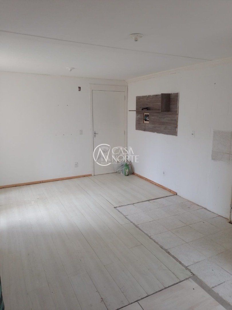 Apartamento à venda com 2 quartos, 43m², Rua Imperio no bairro Vila Nova em Porto Alegre
