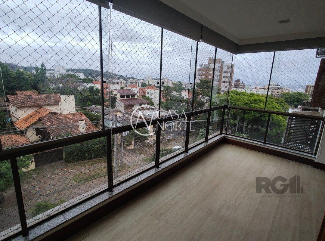 Apartamento à venda com 3 quartos, 95m², 1 suíte, 2 vagas, Rua Doutor Barcelos no bairro Tristeza em Porto Alegre