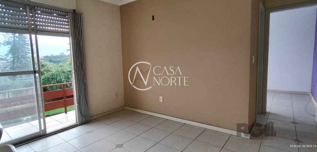 Apartamento à venda com 1 quarto, 43m², 2 vagas, Rua Sepe Tiaraju - Ate 828 - Lado Par no bairro Santa Tereza em Porto Alegre