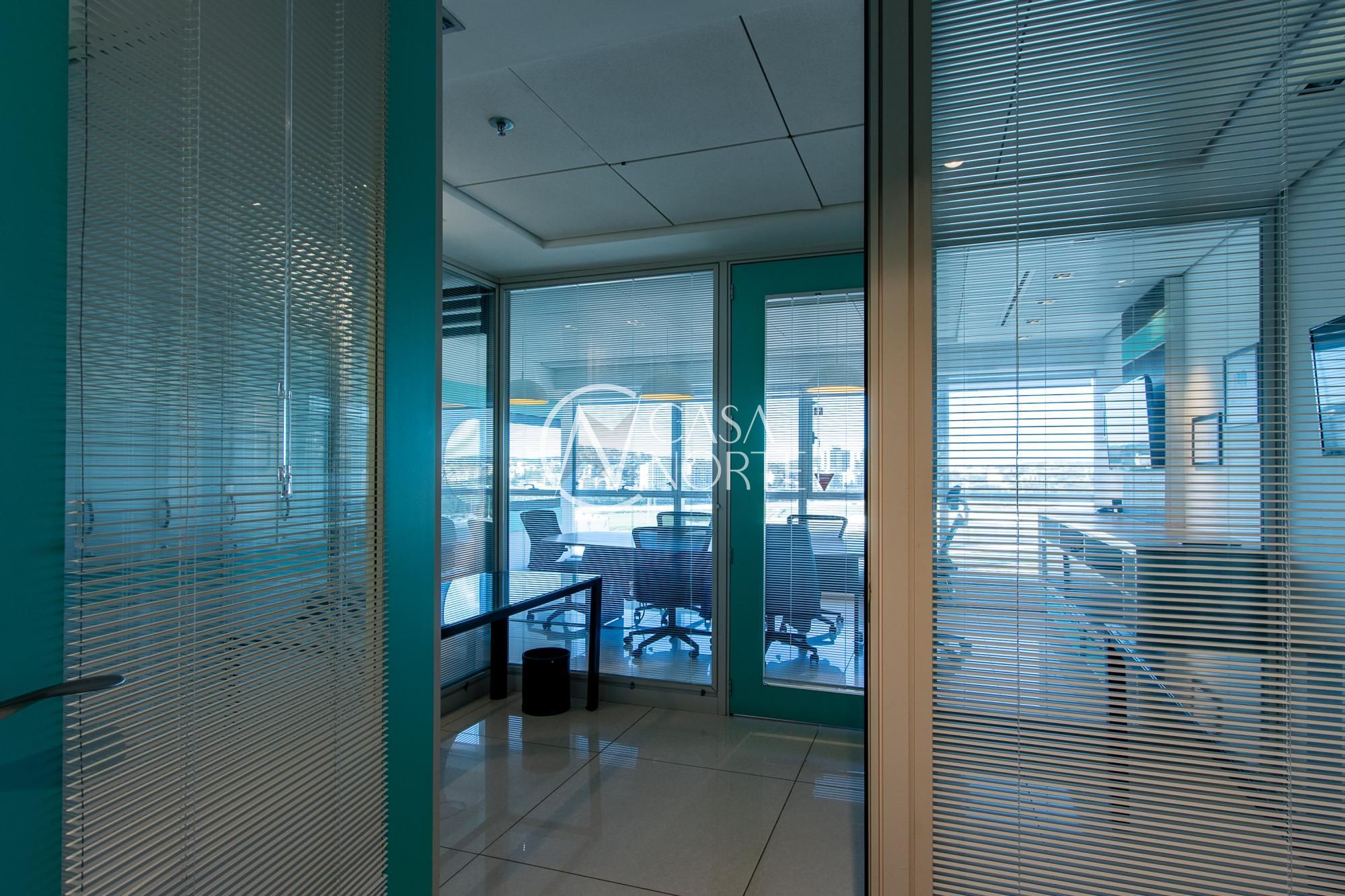 Sala Comercial à venda , 40m², Avenida Diário de Notícias no bairro Cristal em Porto Alegre