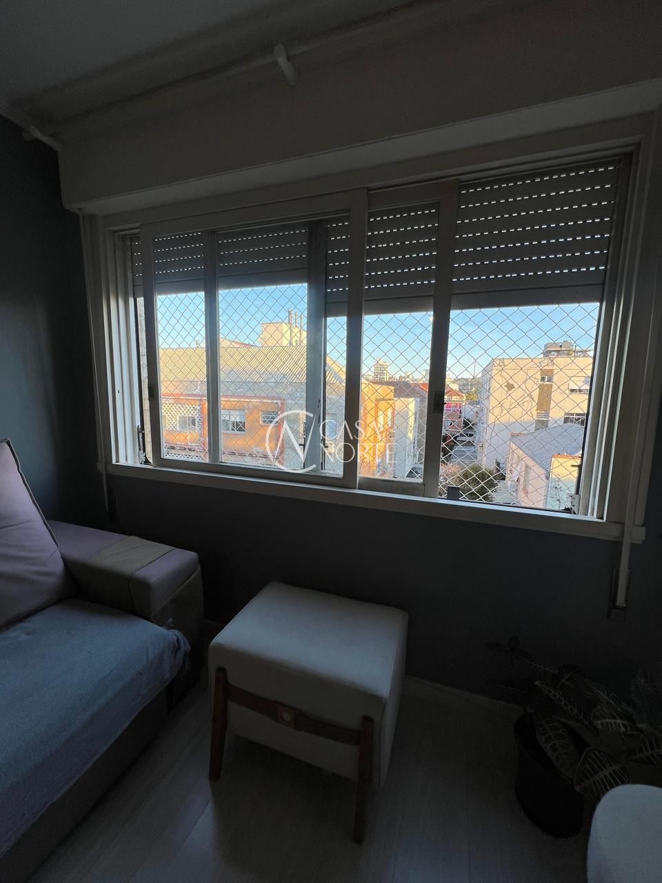 Apartamento à venda com 3 quartos, 93m², 1 suíte, 1 vaga, Rua Peri Machado no bairro Menino Deus em Porto Alegre