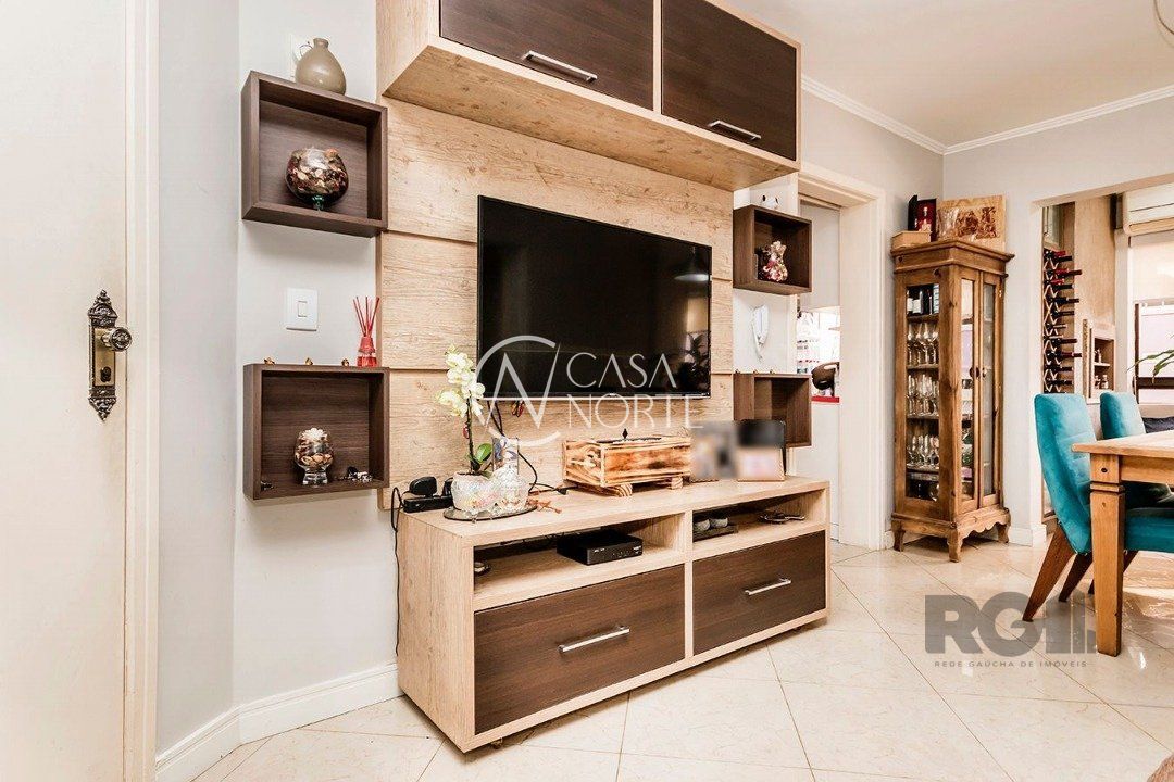 Apartamento à venda com 3 quartos, 70m², 1 vaga, Avenida da Cavalhada no bairro Cavalhada em Porto Alegre