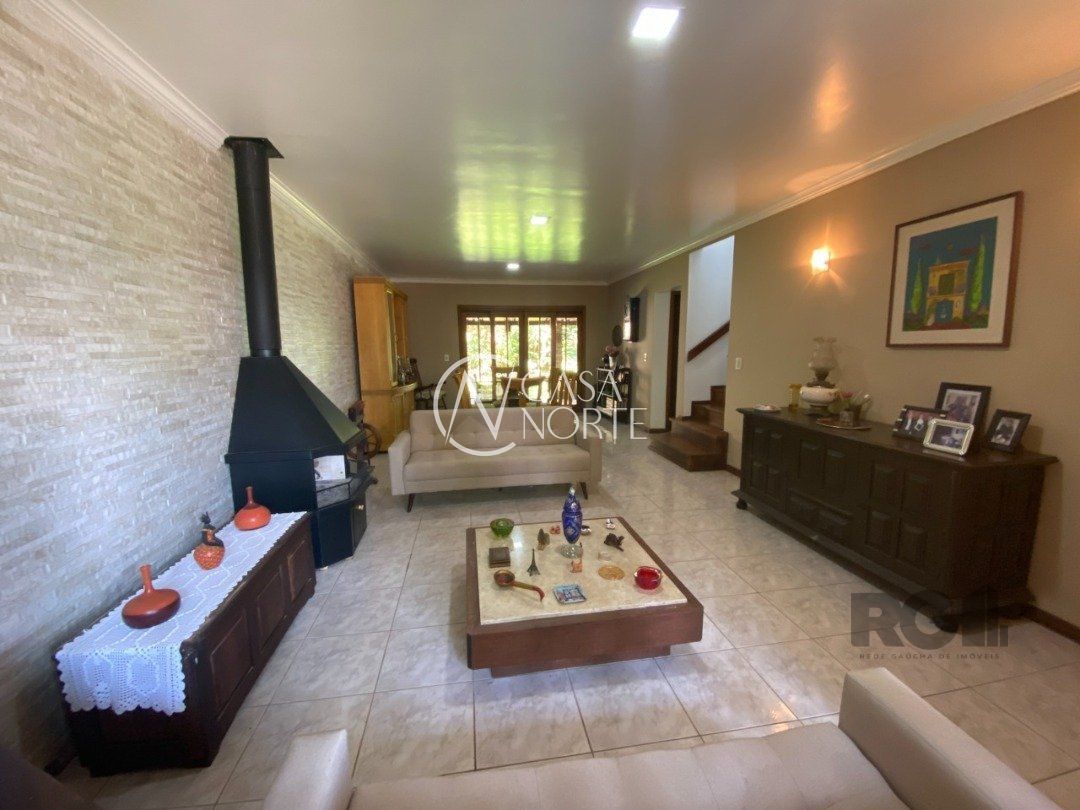 Casa à venda com 4 quartos, 360m², 4 suítes, 4 vagas, Rua Landel de Moura no bairro Tristeza em Porto Alegre