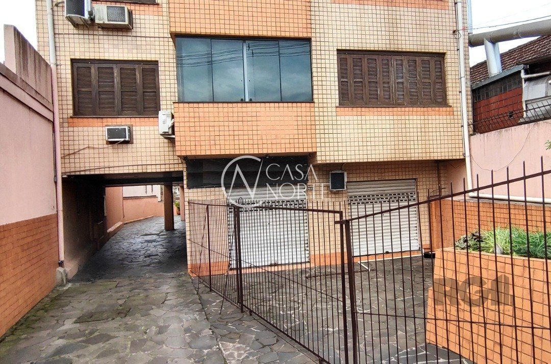 Apartamento à venda com 2 quartos, 77m², Avenida Professor Oscar Pereira no bairro Glória em Porto Alegre