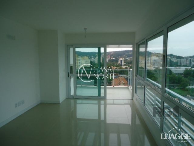 Apartamento à venda com 2 quartos, 89m², 1 suíte, 2 vagas, Rua Doutor Barcelos no bairro Tristeza em Porto Alegre