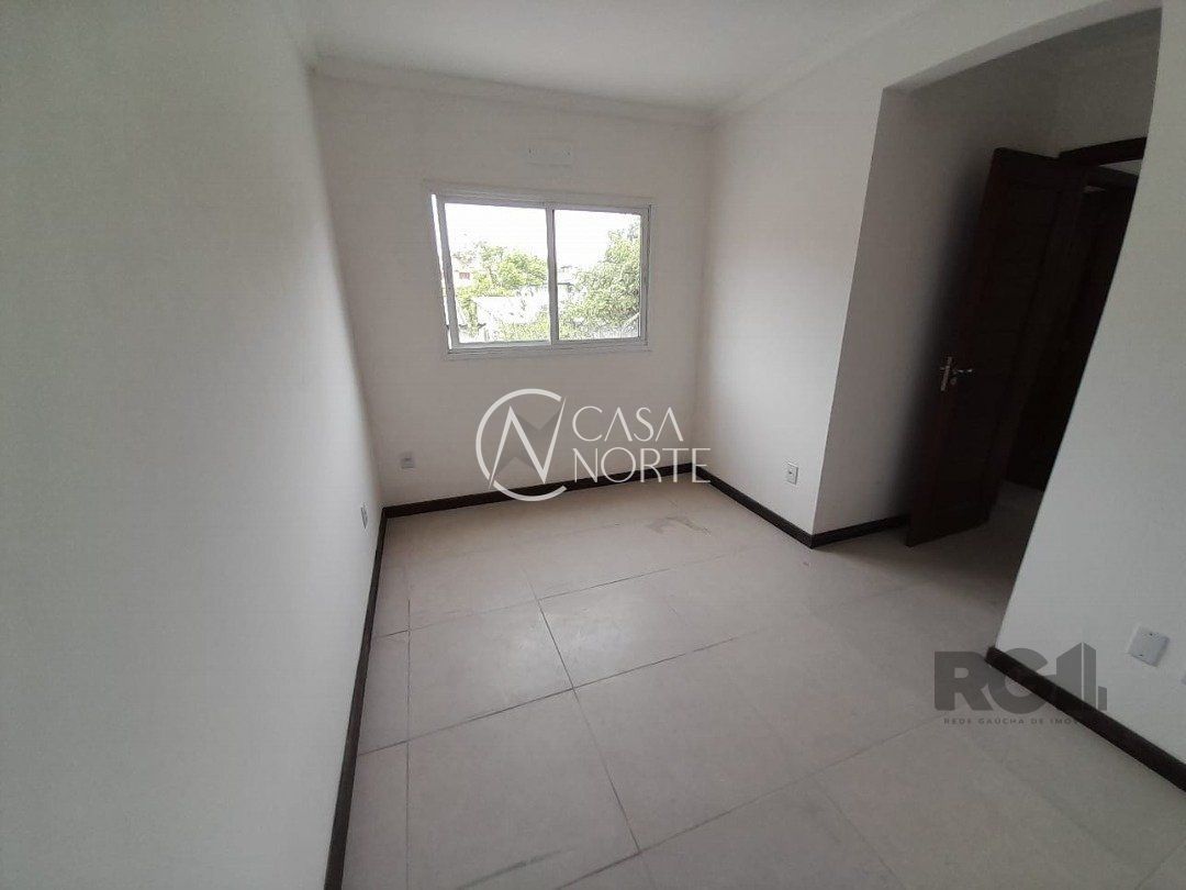 Casa de Condomínio à venda com 3 quartos, 236m², 1 suíte, Rua Coronel Timóteo no bairro Camaquã em Porto Alegre