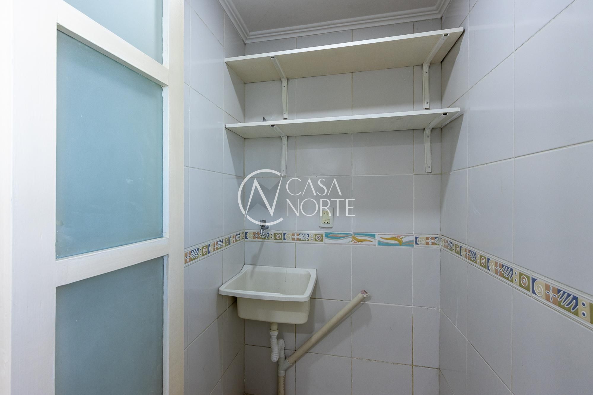 Cobertura à venda com 3 quartos, 136m², 1 suíte, 1 vaga, Rua Eurípedes Monteiro Duarte no bairro Cavalhada em Porto Alegre