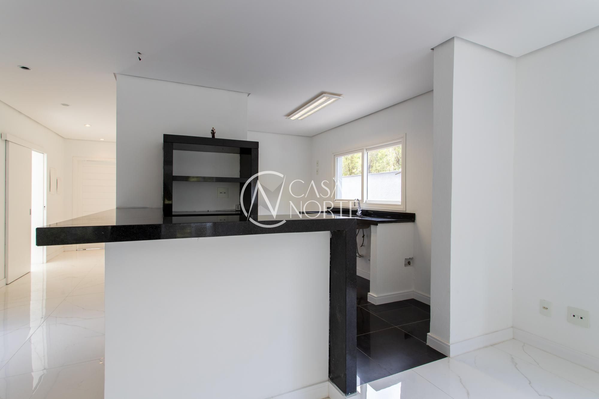 Casa de Condomínio à venda com 4 quartos, 300m², 4 suítes, 2 vagas, Avenida Juca Batista no bairro Terraville em Porto Alegre