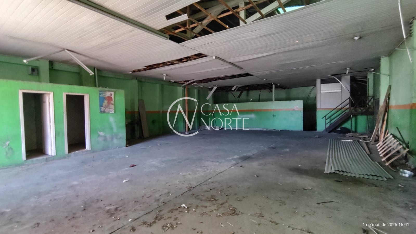 Galpão à venda , 159m², Rua Doutor Campos Velho no bairro Cristal em Porto Alegre