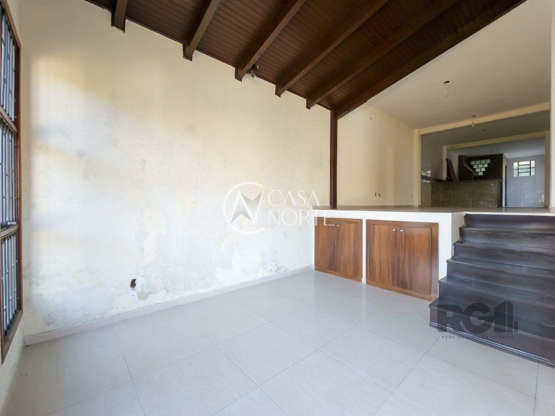 Casa à venda com 3 quartos, 99m², 1 suíte, 1 vaga, Rua Osmar Meletti no bairro Espírito Santo em Porto Alegre