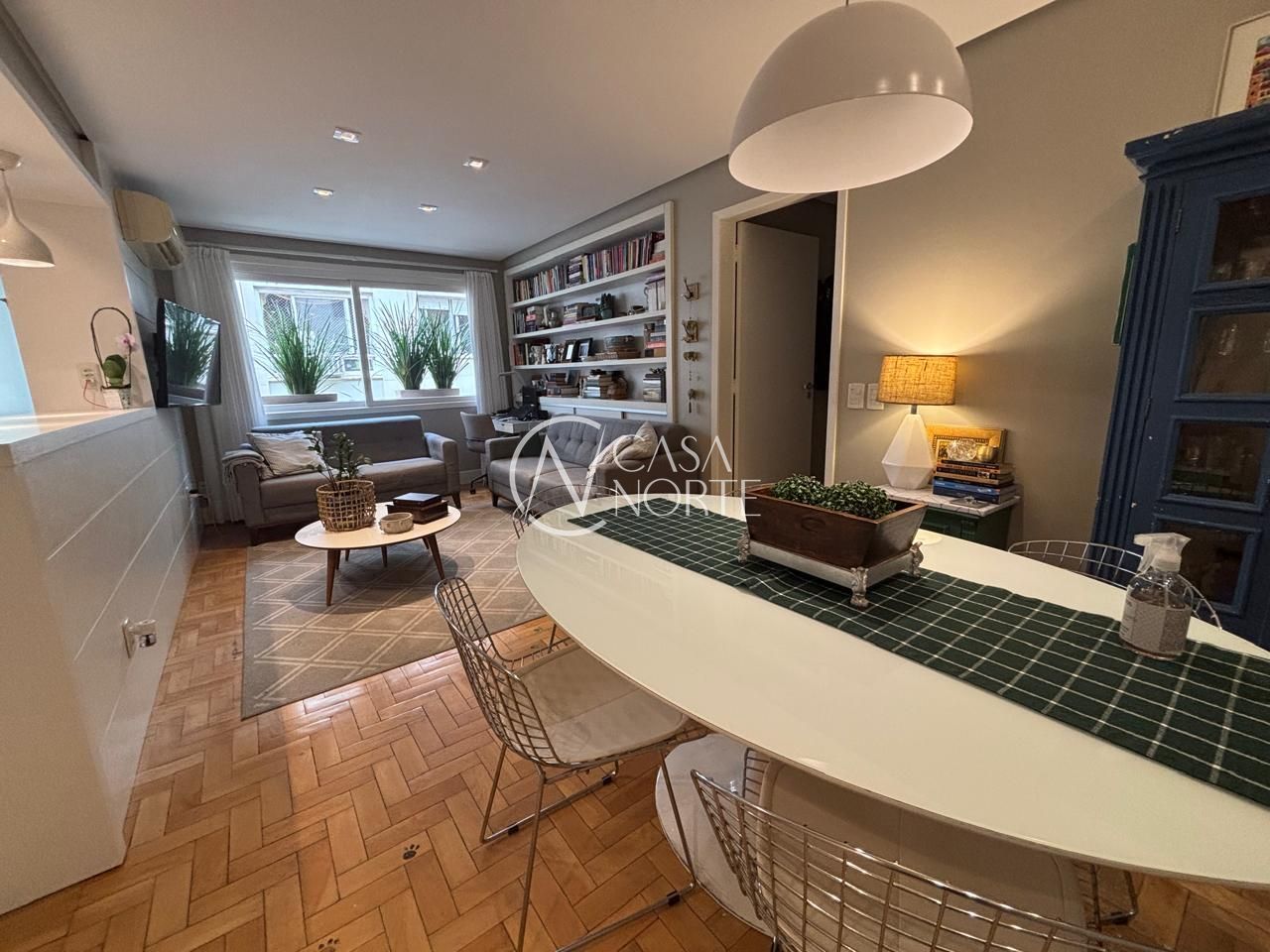 Apartamento à venda com 3 quartos, 96m², 1 suíte, 1 vaga, Rua Marquês do Pombal no bairro Moinhos de Vento em Porto Alegre