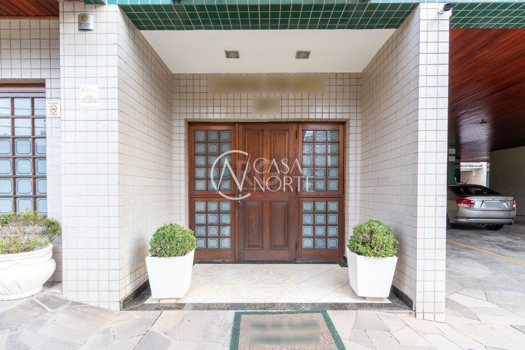 Cobertura à venda com 3 quartos, 247m², 1 suíte, 2 vagas, Avenida Mathilde Trein Renner no bairro Vila Ipiranga em Porto Alegre