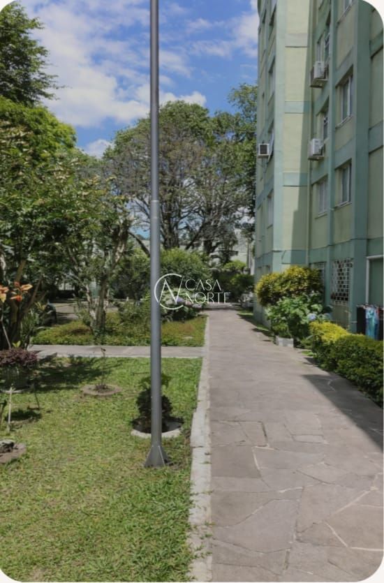 Apartamento à venda com 2 quartos, 47m², Rua João Mora no bairro Camaquã em Porto Alegre