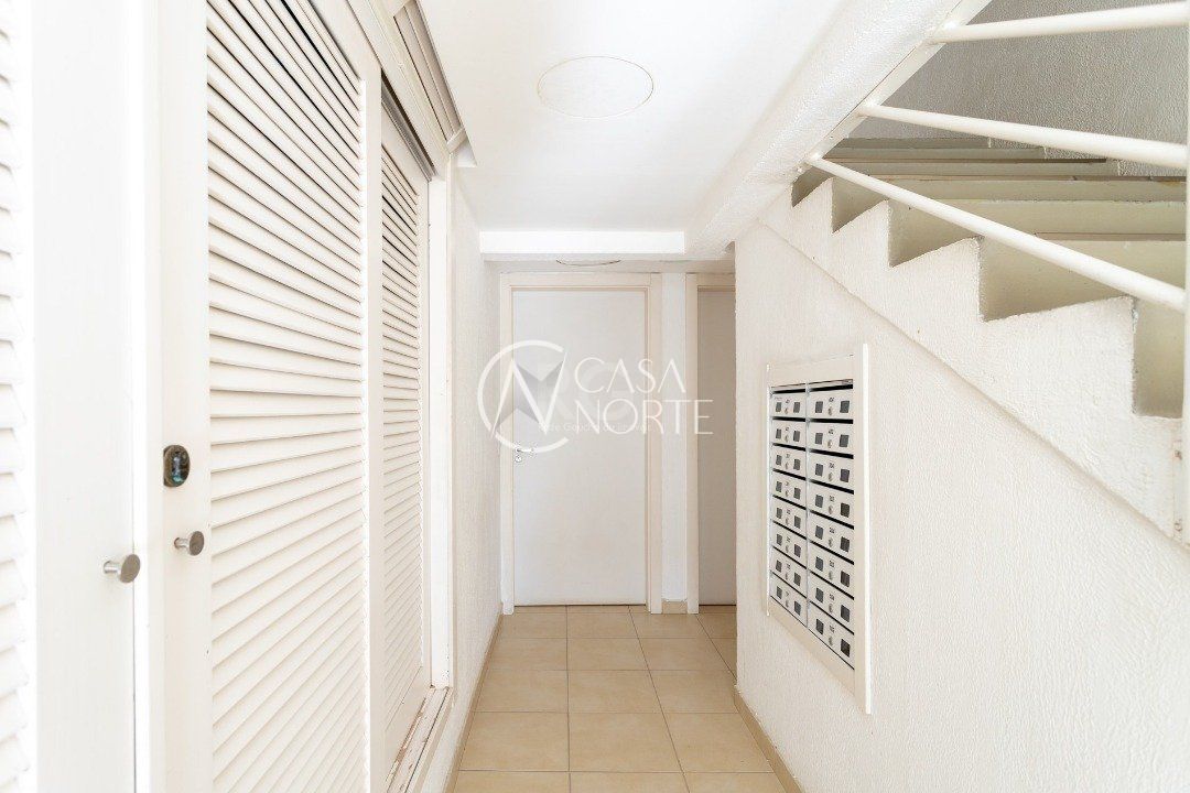 Apartamento à venda com 3 quartos, 54m², 1 vaga, Avenida Juca Batista no bairro Hípica em Porto Alegre