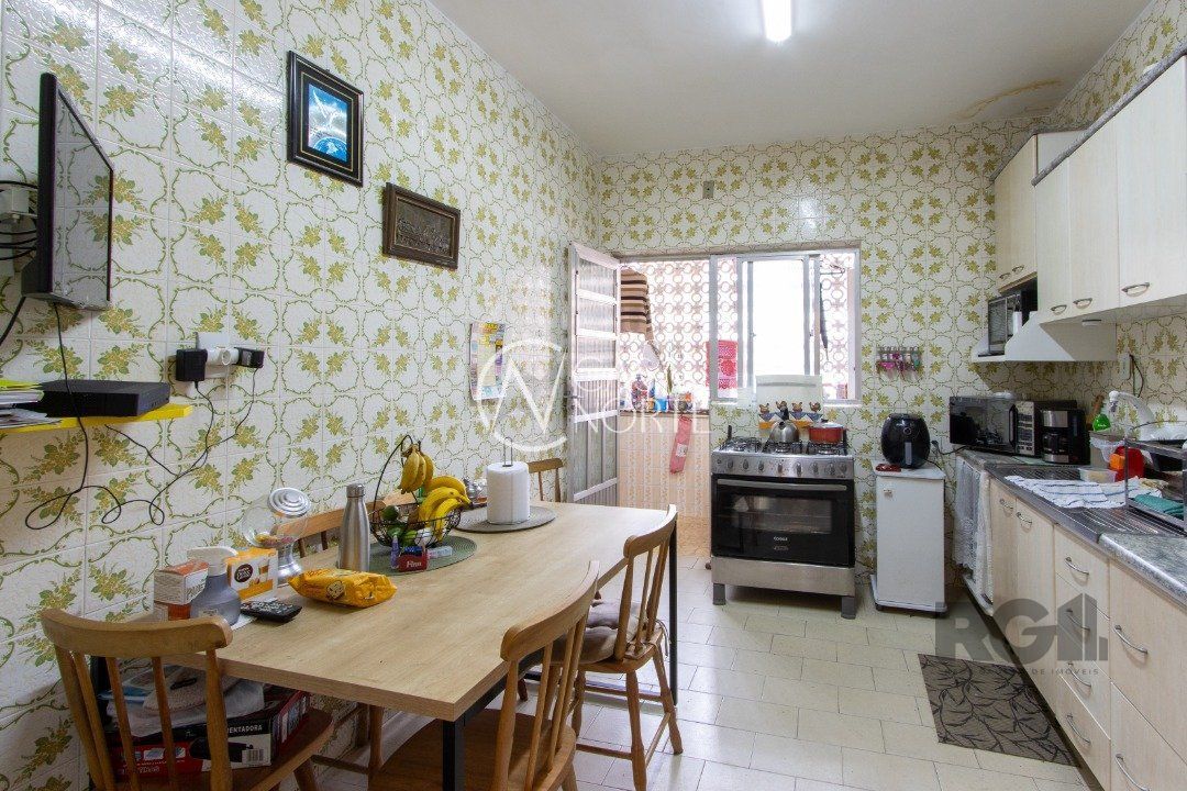 Apartamento à venda com 3 quartos, 109m², Rua Laurindo no bairro Santana em Porto Alegre