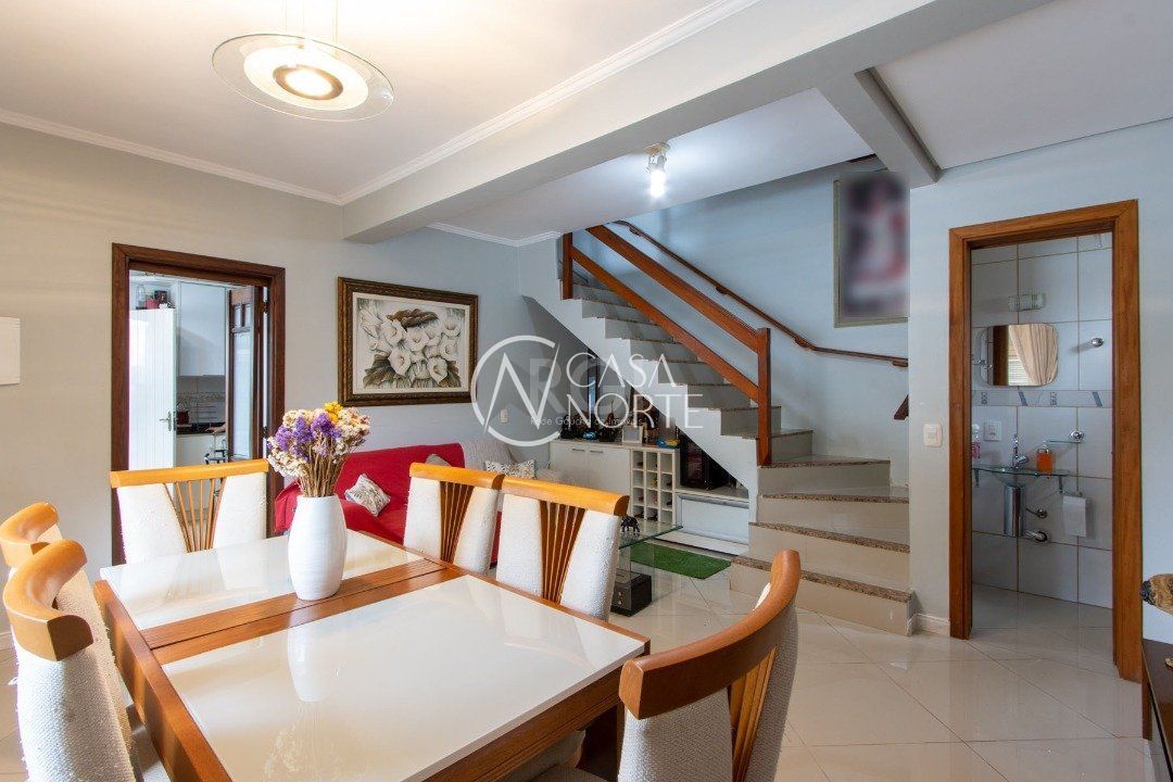 Casa de Condomínio à venda com 3 quartos, 150m², 1 suíte, 2 vagas, Rua Landel de Moura no bairro Tristeza em Porto Alegre