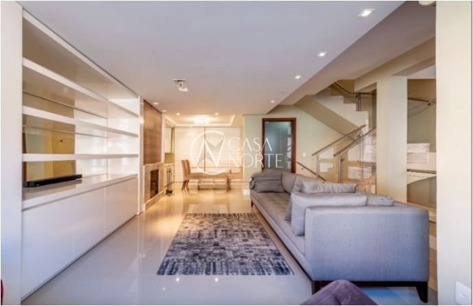 Casa de Condomínio à venda com 4 quartos, 204m², 1 suíte, 3 vagas, Rua Padre João Batista Reus no bairro Camaquã em Porto Alegre