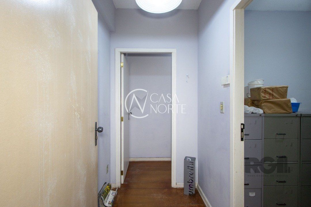 Sala Comercial à venda , 93m², Rua Coronel Fernando Machado no bairro Centro Histórico em Porto Alegre