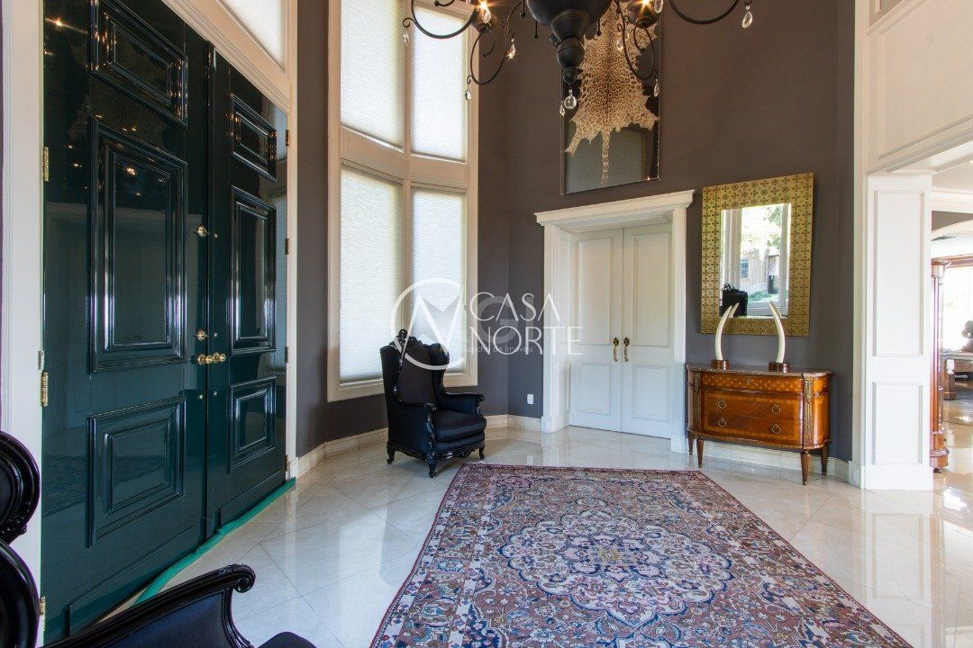 Casa à venda com 7 quartos, 1319m², 1 suíte, 6 vagas, Rua Coronel Antônio Dias de Oliveira no bairro Santa Tereza em Porto Alegre