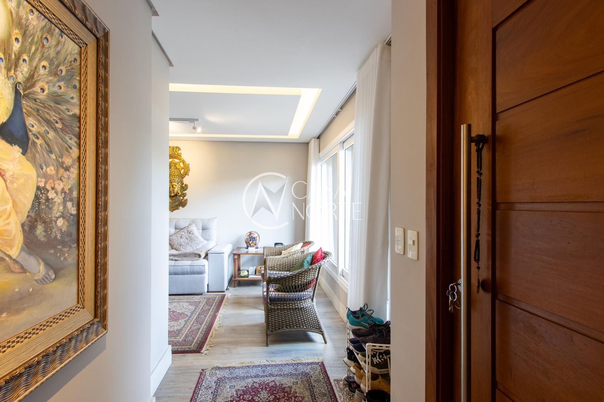 Casa à venda com 3 quartos, 162m², 3 suítes, 1 vaga, Rua Wilson Conceição Bona no bairro Hípica em Porto Alegre