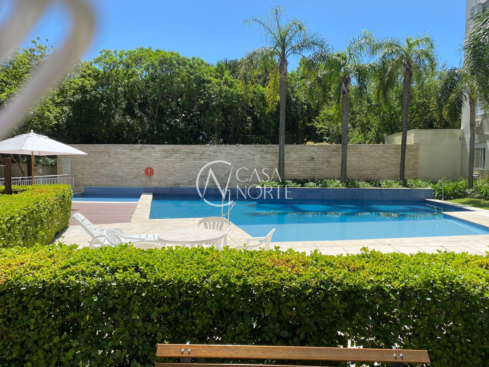 Apartamento à venda com 2 quartos, 52m², 1 suíte, 1 vaga, Rua Teotônia no bairro Camaquã em Porto Alegre