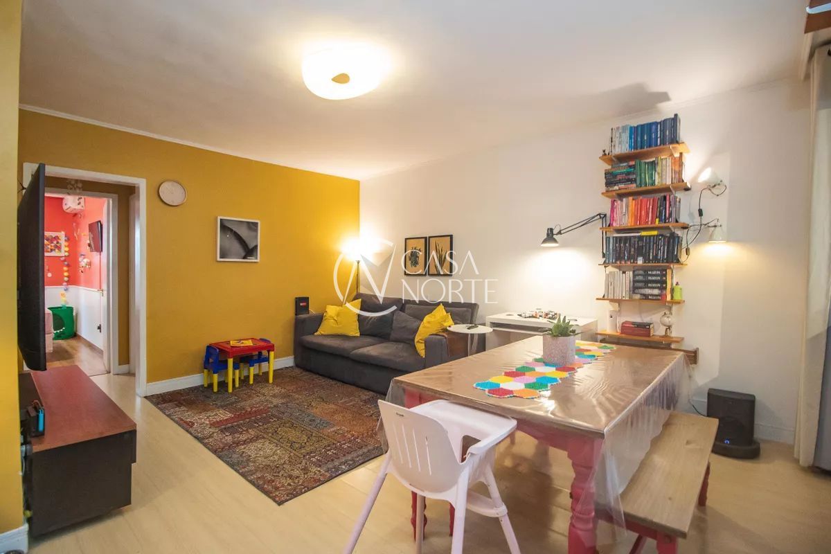 Apartamento à venda com 2 quartos, 74m², 1 vaga, Rua Upamaroti no bairro Cristal em Porto Alegre