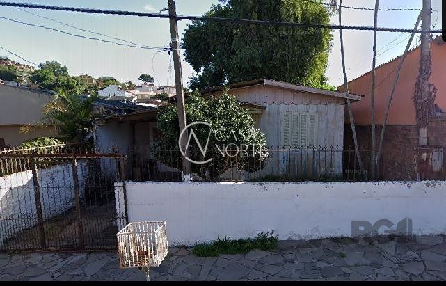 Terreno à venda  com 335m², Rua Victor Silva no bairro Camaquã em Porto Alegre