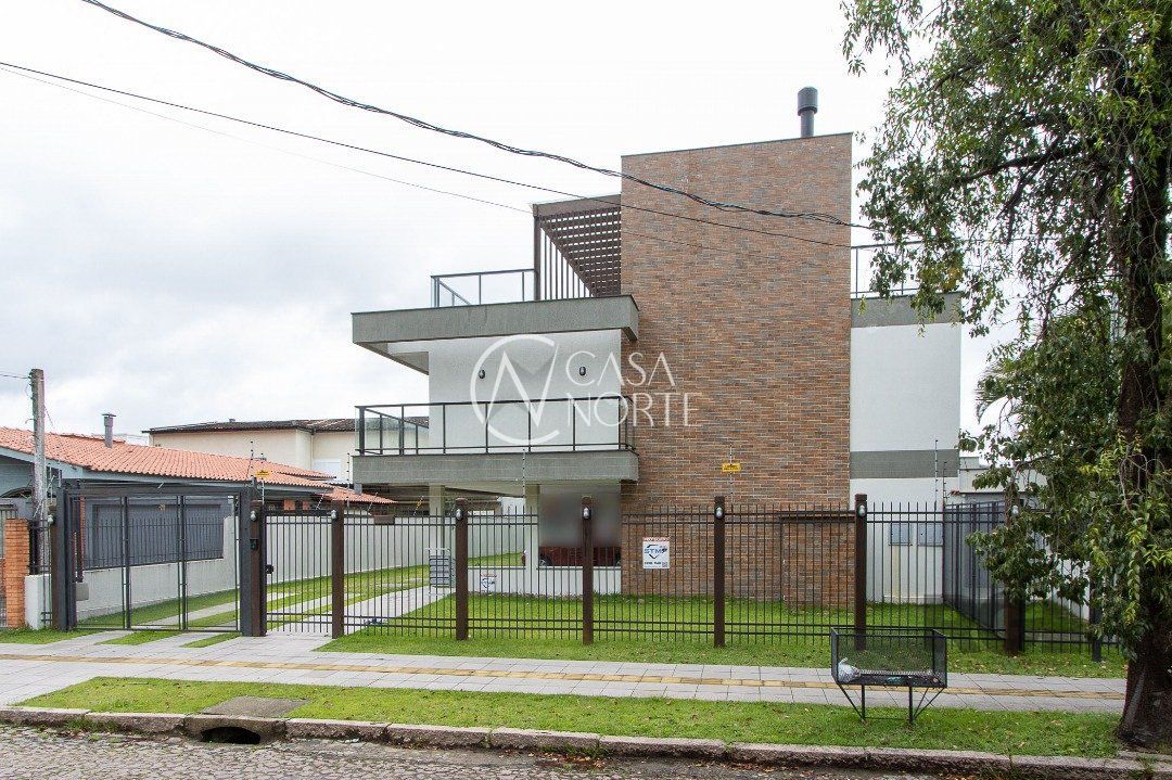 Casa de Condomínio à venda com 3 quartos, 268m², 3 suítes, 2 vagas, Avenida Pereira Passos no bairro Vila Assunção em Porto Alegre