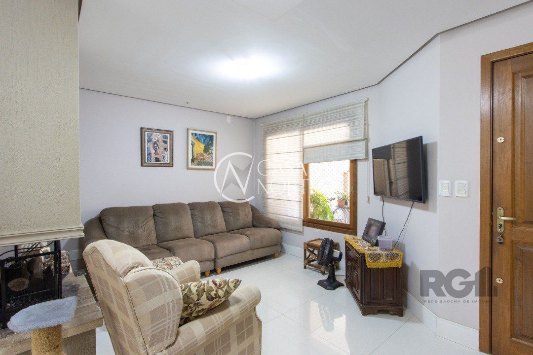 Casa de Condomínio à venda com 3 quartos, 86m², 1 suíte, 2 vagas, Avenida João Salomoni no bairro Vila Nova em Porto Alegre