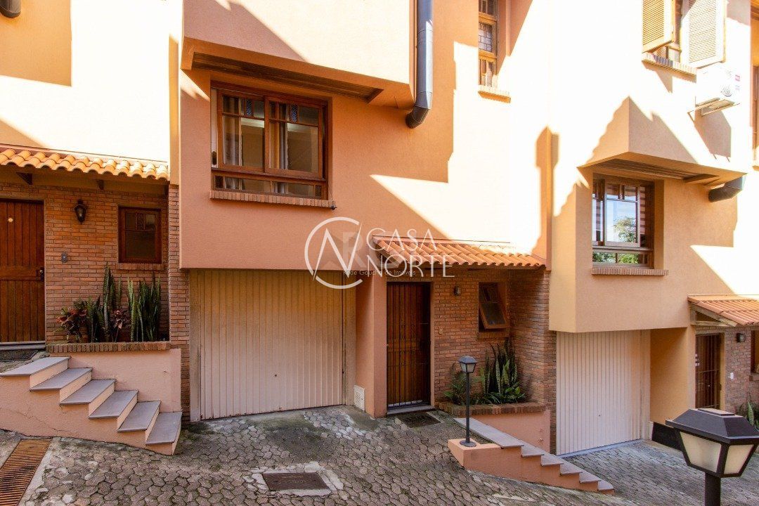 Casa de Condomínio à venda com 3 quartos, 150m², 1 suíte, 1 vaga, Rua Giorgio Negroni no bairro Espírito Santo em Porto Alegre