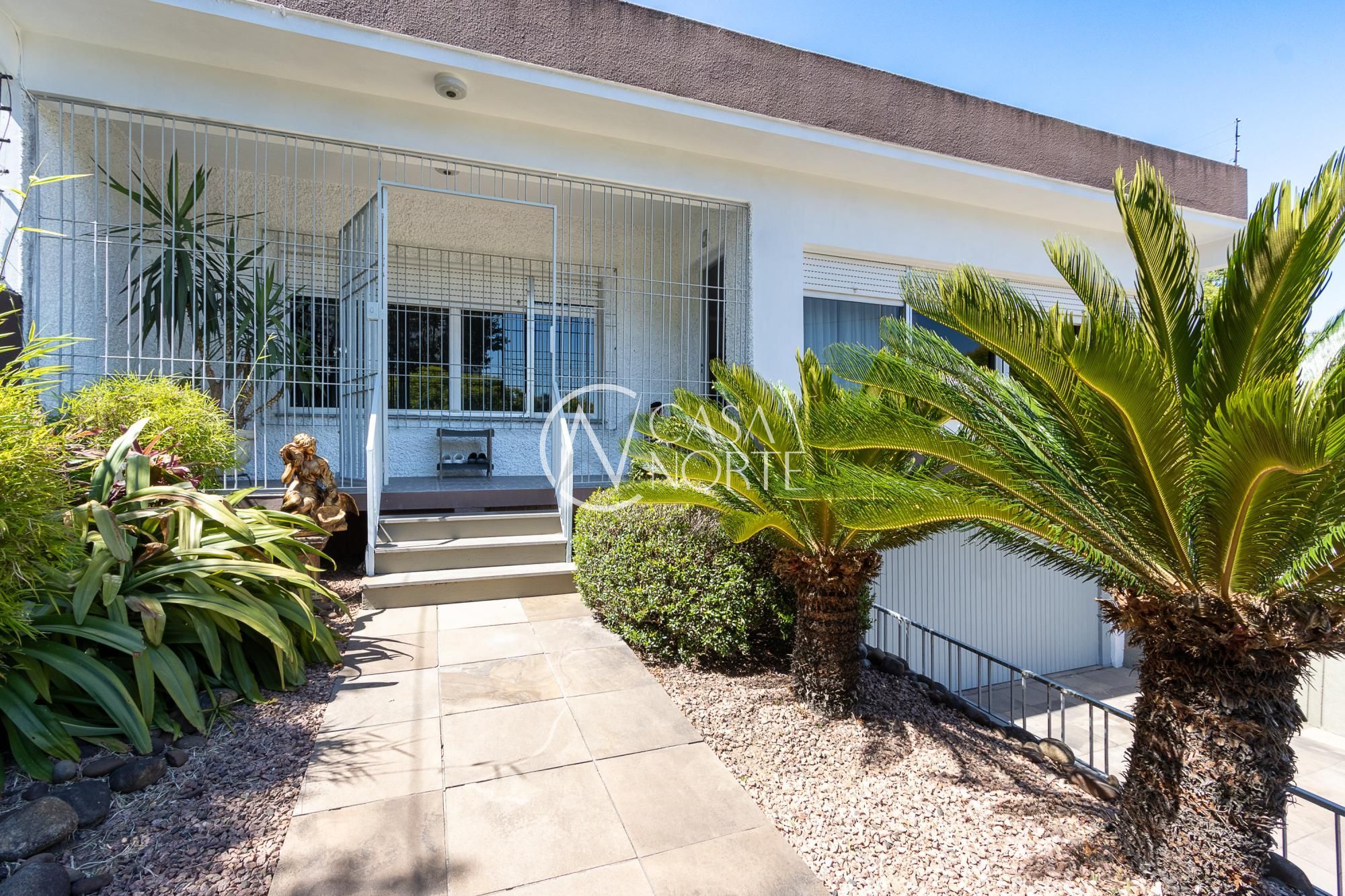 Casa à venda com 4 quartos, 200m², 2 suítes, 5 vagas, Rua Doutor Campos Velho no bairro Cristal em Porto Alegre