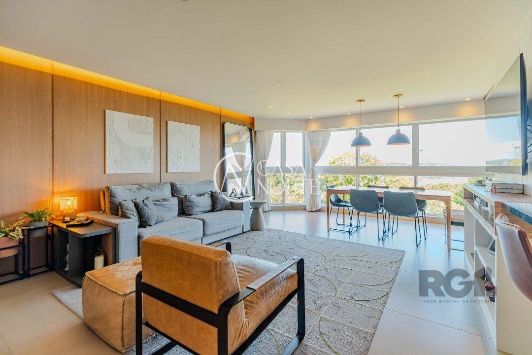 Apartamento à venda com 3 quartos, 148m², 1 suíte, 2 vagas, Avenida Icaraí no bairro Cristal em Porto Alegre