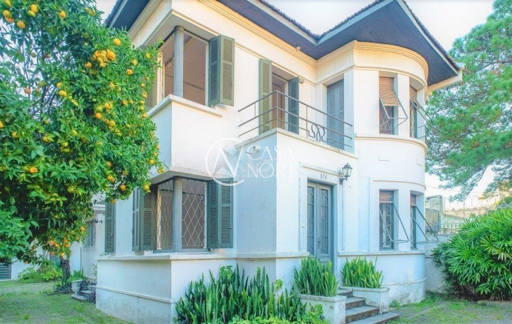 Casa Comercial à venda , 290m², Rua Botafogo no bairro Menino Deus em Porto Alegre