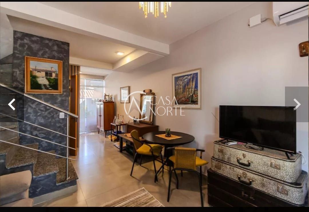 Casa de Condomínio à venda com 2 quartos, 59m², 1 vaga, Rua Coronel Frederico Carlos Gomes no bairro Vila Nova em Porto Alegre