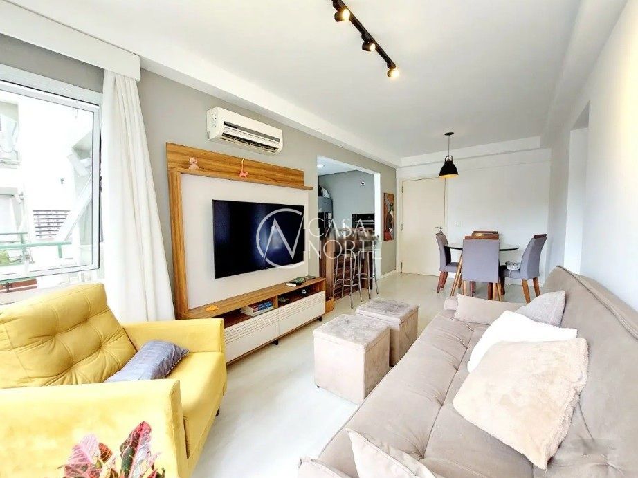 Apartamento à venda com 3 quartos, 73m², 1 suíte, 1 vaga, Avenida da Cavalhada no bairro Cavalhada em Porto Alegre