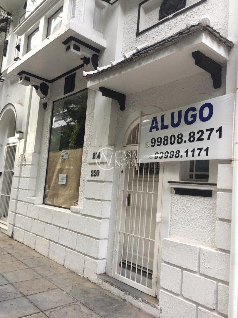 Casa Comercial à venda , 336m², Rua Hilario Ribeiro no bairro Moinhos de Vento em Porto Alegre