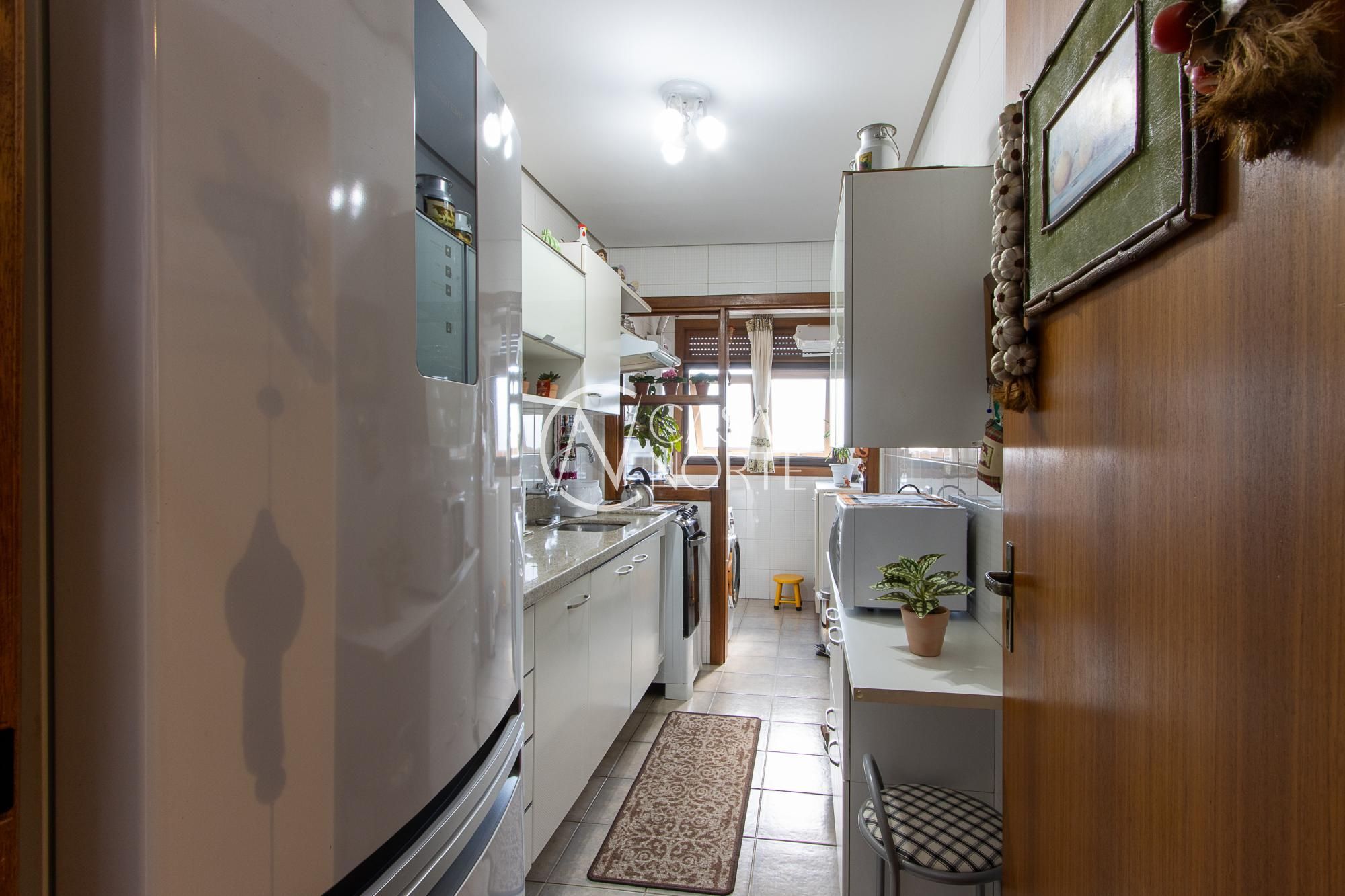 Cobertura à venda com 2 quartos, 145m², 1 suíte, 2 vagas, Rua Barão do Gravataí no bairro Menino Deus em Porto Alegre