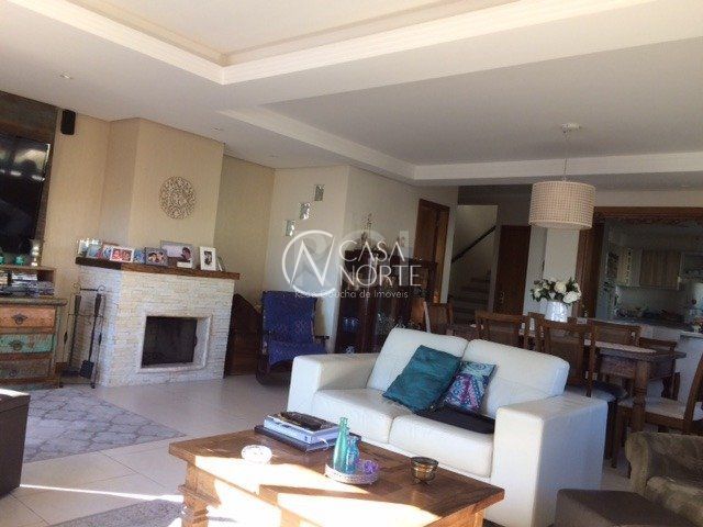 Casa de Condomínio à venda com 3 quartos, 218m², 1 suíte, 3 vagas, Rua General Rondon no bairro Tristeza em Porto Alegre