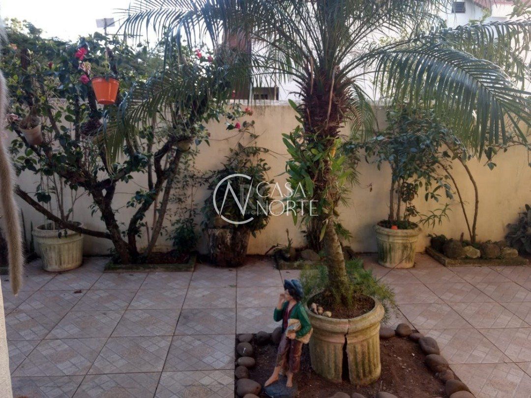 Casa de Condomínio à venda com 3 quartos, 245m², 1 suíte, 3 vagas, Rua Padre João Batista Reus no bairro Vila Conceição em Porto Alegre