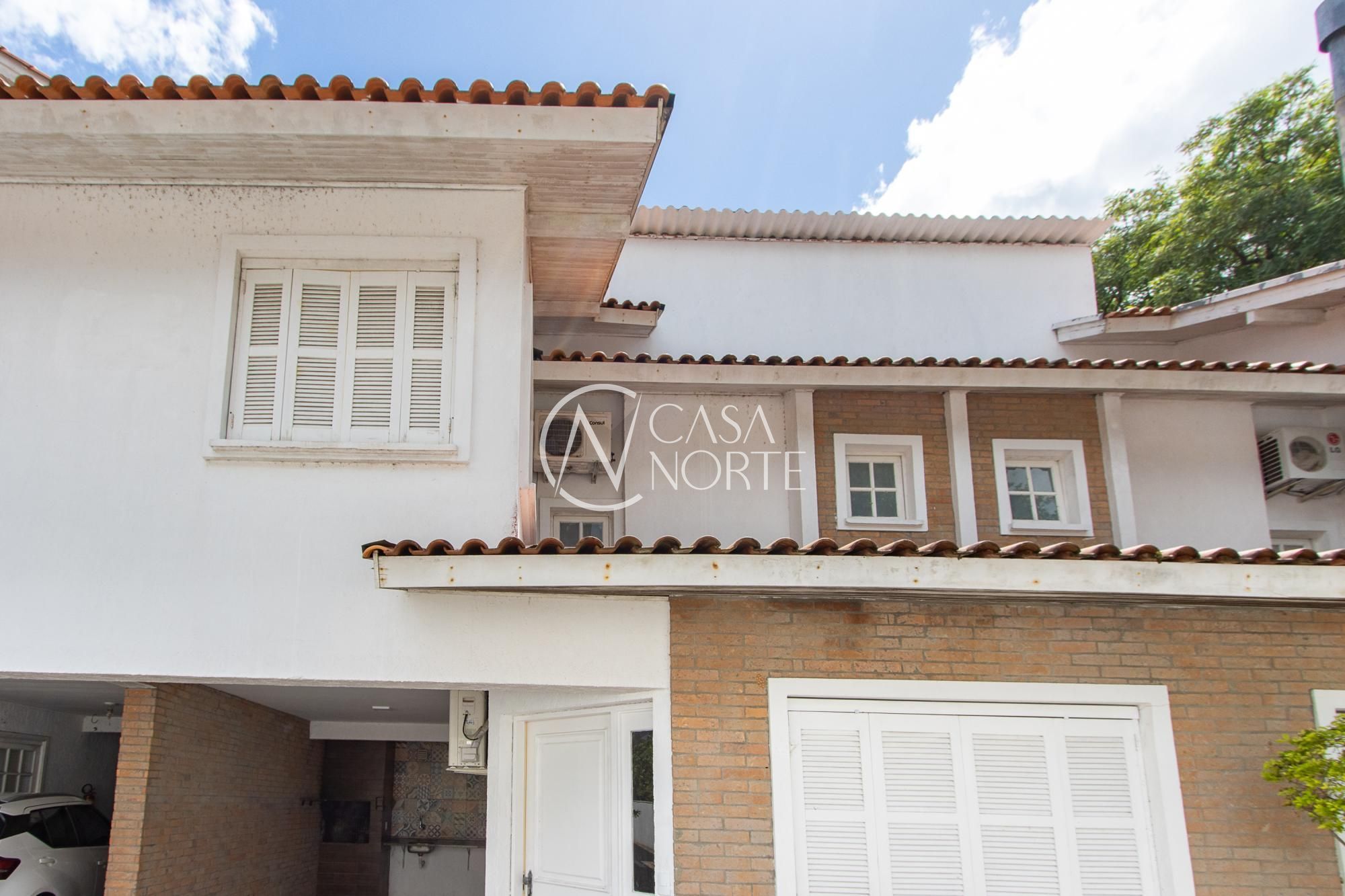 Casa de Condomínio à venda com 3 quartos, 177m², 1 suíte, 2 vagas, Rua General Tadeusz Kosciuszko no bairro Jardim Isabel em Porto Alegre