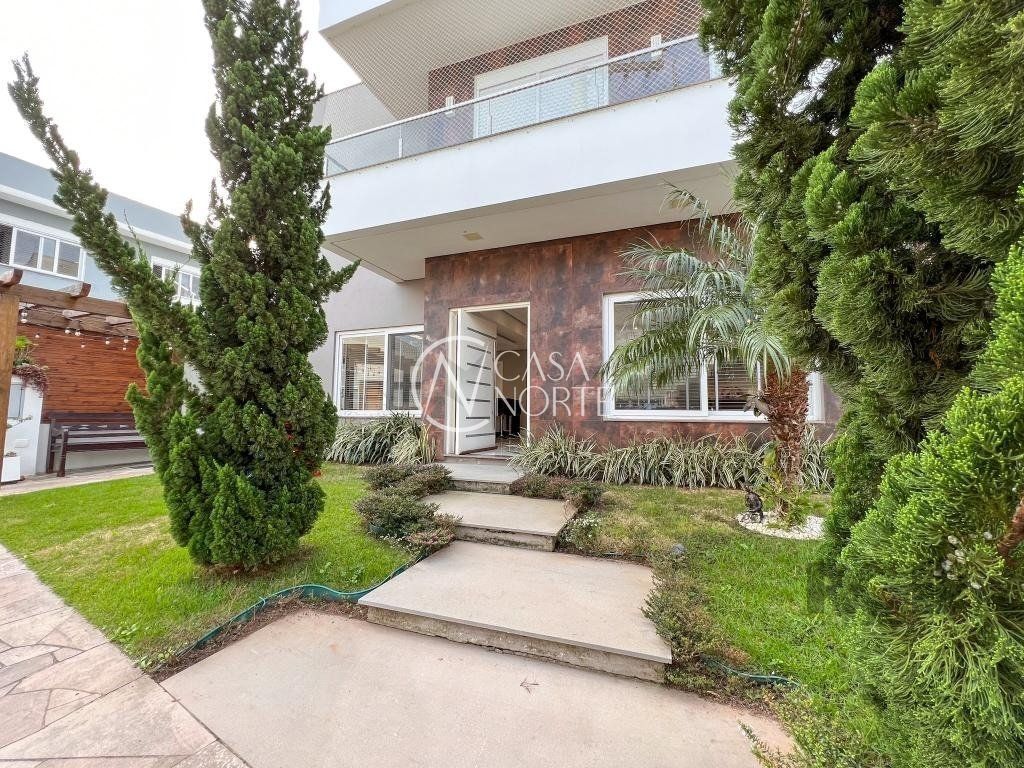 Casa de Condomínio à venda com 3 quartos, 219m², 3 suítes, 2 vagas, Rua Eroni Soares Machado no bairro Hípica em Porto Alegre