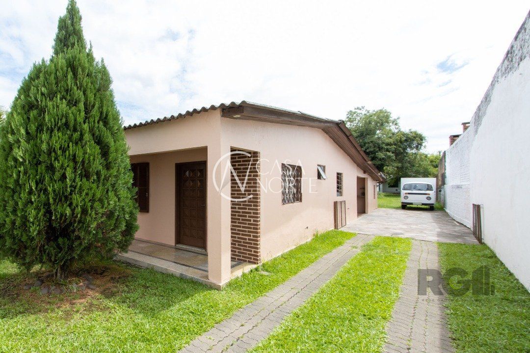Casa à venda com 2 quartos, 100m², 8 vagas, Rua Dorival Castilhos Machado no bairro Aberta dos Morros em Porto Alegre
