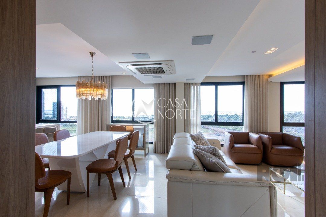 Duplex à venda com 3 quartos, 128m², 1 suíte, 3 vagas, Rua Coronel Claudino no bairro Cristal em Porto Alegre